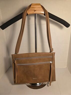 Relic Purse Shoulder Bag Crossbody Zippers Tassels Lightweight Brown